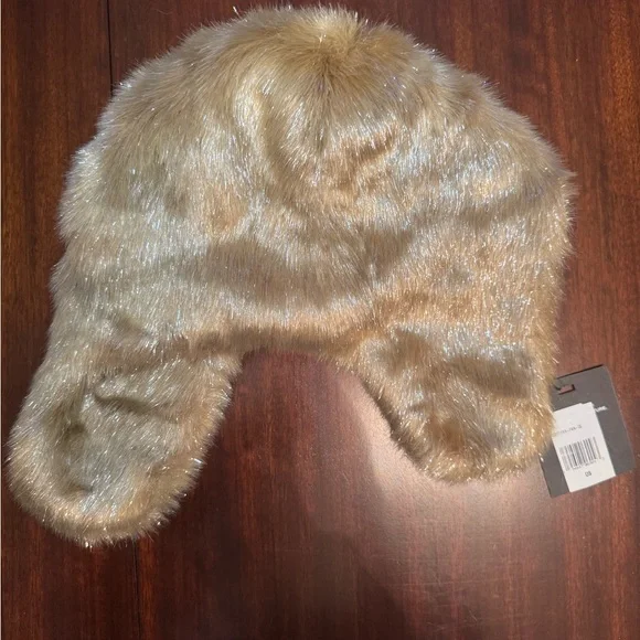 NWT Apparis Faux Fur Snowball Trapper Hat. REVOLVE. Cozy Gift Stocking Stuffer